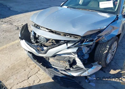 2020 Toyota Camry Le from USA, damaged, VIN 4T1C11AK3LU340025